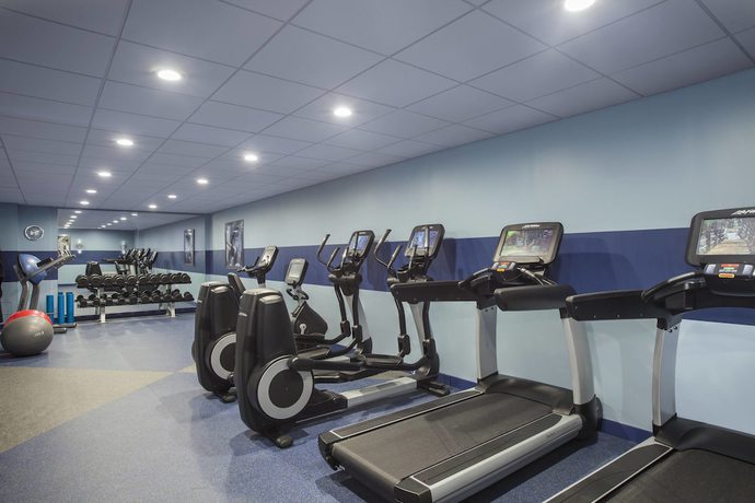 Imagen de los interiores del Hotel Four Points By Sheraton Richmond. Foto 12