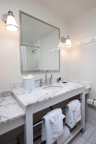 Imagen de la habitación del Hotel Four Points By Sheraton San Diego. Foto 9