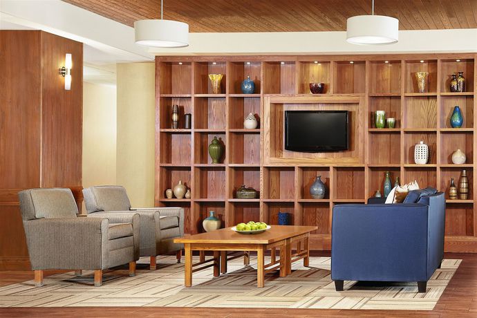 Imagen de la habitación del Hotel Four Points By Sheraton Saskatoon. Foto 5