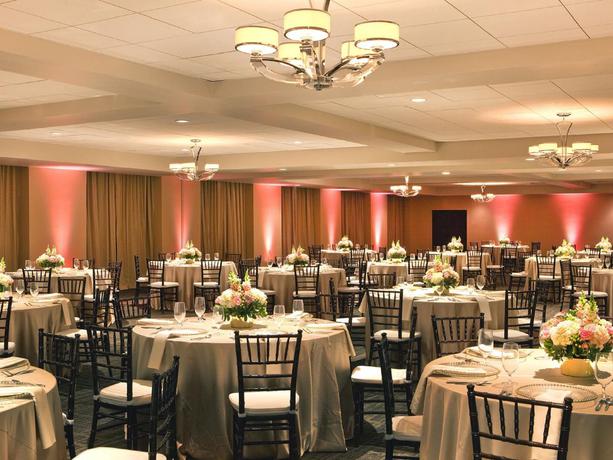 Imagen de los interiores del Hotel Four Points By Sheraton Scranton. Foto 12