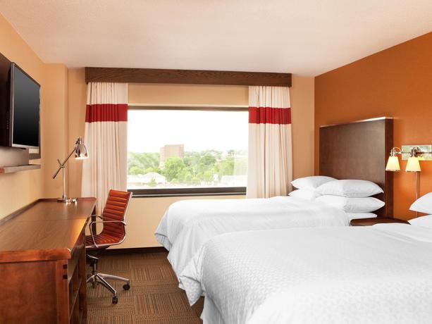 Imagen de la habitación del Hotel Four Points By Sheraton Scranton. Foto 8