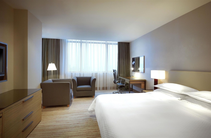 Imagen de la habitación del Hotel Four Points By Sheraton Shanghai, Daning. Foto 8