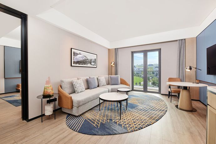 Imagen de la habitación del Hotel Four Points By Sheraton Shanghai Fengjing. Foto 9