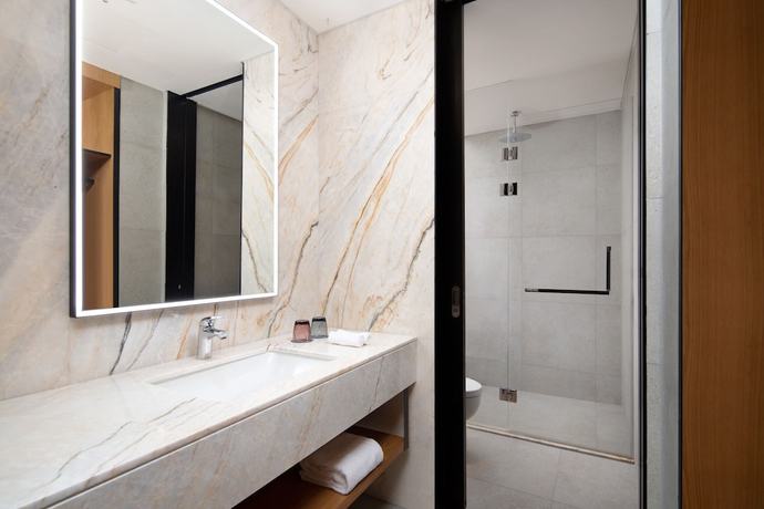 Imagen de la habitación del Hotel Four Points By Sheraton Shanghai Jiading. Foto 18