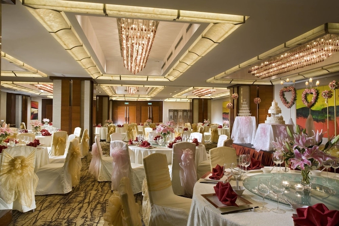 Imagen de los interiores del Hotel Four Points By Sheraton Shanghai, Pudong. Foto 17