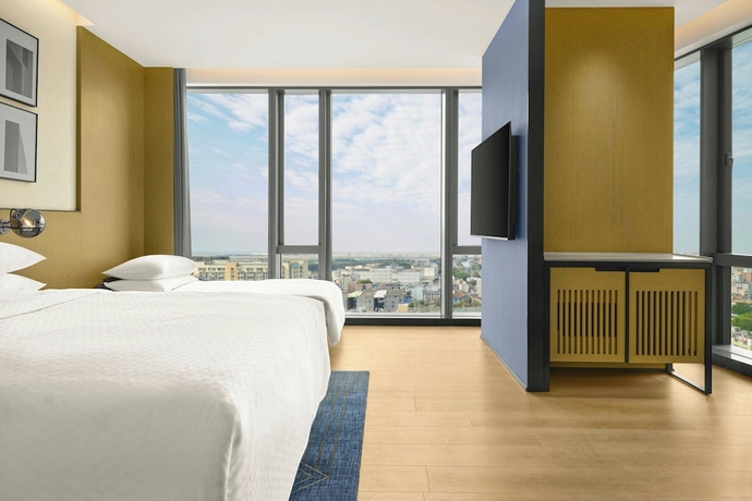 Imagen de la habitación del Hotel Four Points By Sheraton Shenzhen Airport. Foto 15