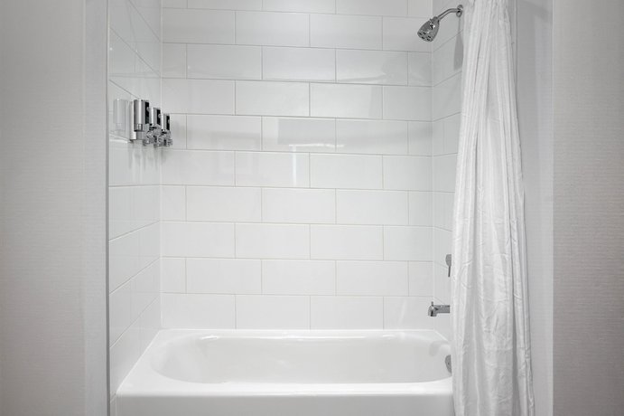 Imagen de la habitación del Hotel Four Points By Sheraton Sherwood Park. Foto 4