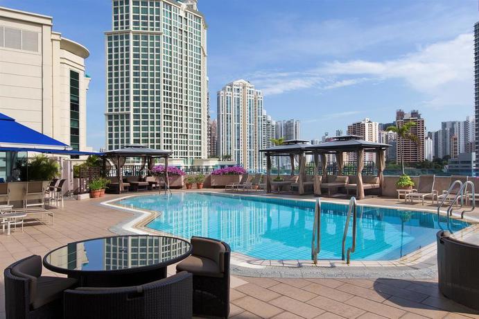 Imagen de la piscina del Hotel Four Points By Sheraton Singapore, Riverview (sg Clean). Foto 10