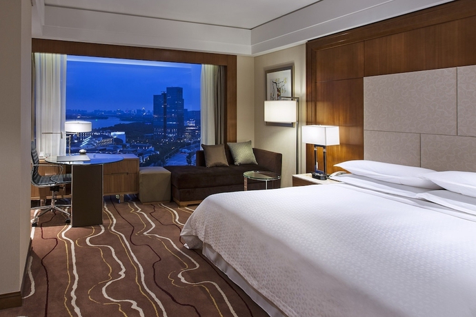 Imagen de la habitación del Hotel Four Points By Sheraton Suzhou. Foto 5