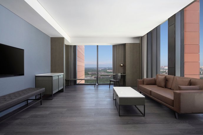 Imagen de la habitación del Hotel Four Points By Sheraton Tianjin National Convention And Exhibition Center. Foto 12