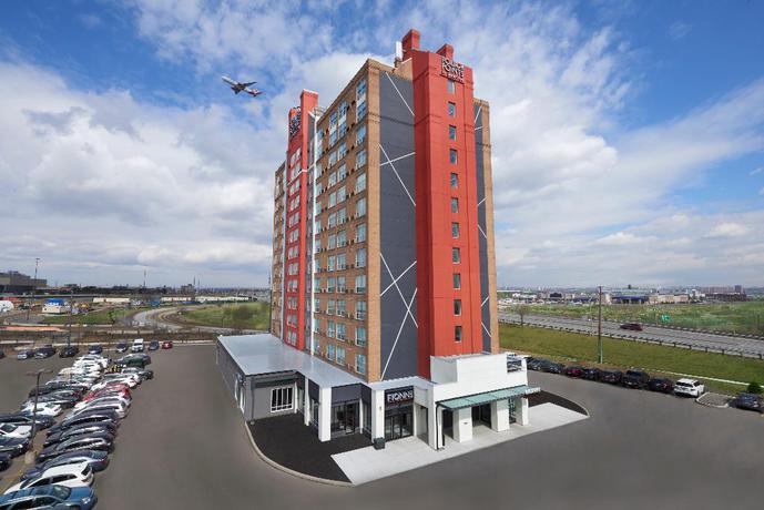 Imagen general del Hotel Four Points By Sheraton Toronto Airport East. Foto 2