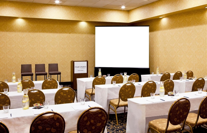 Imagen de los interiores del Hotel Four Points By Sheraton Tucson Airport. Foto 11