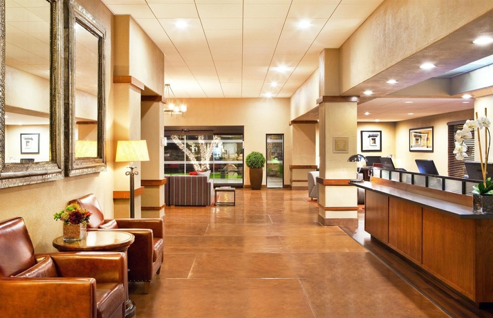 Imagen de los interiores del Hotel Four Points By Sheraton Tucson Airport. Foto 12