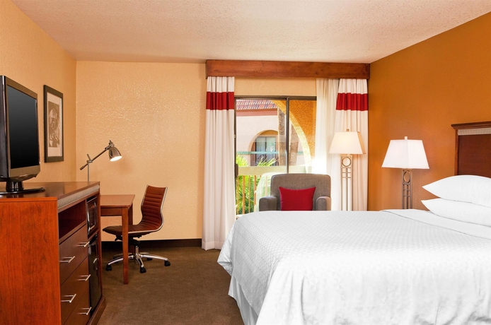 Imagen de la habitación del Hotel Four Points By Sheraton Tucson Airport. Foto 5