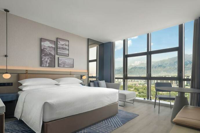 Imagen de la habitación del Hotel Four Points By Sheraton Urumqi. Foto 16