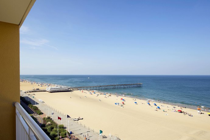Imagen de los exteriores del Hotel Four Points By Sheraton Virginia Beach Oceanfront. Foto 13