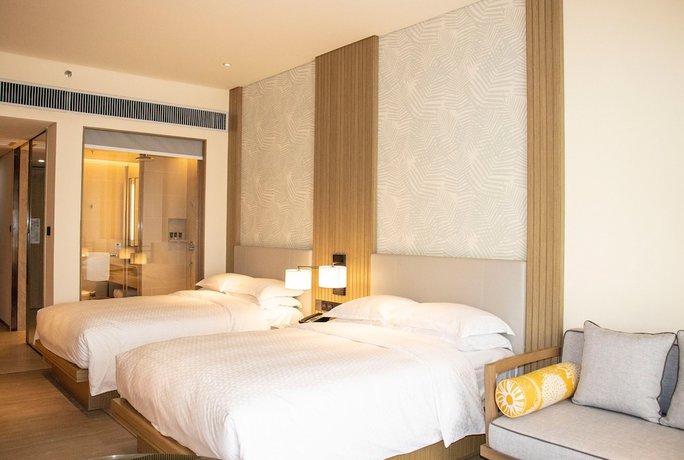 Imagen de la habitación del Hotel Four Points By Sheraton Wuchuan, Loong Bay. Foto 12