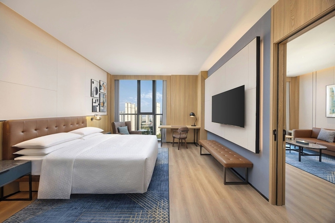 Imagen de la habitación del Hotel Four Points By Sheraton Wuhan, Dongxihu. Foto 8