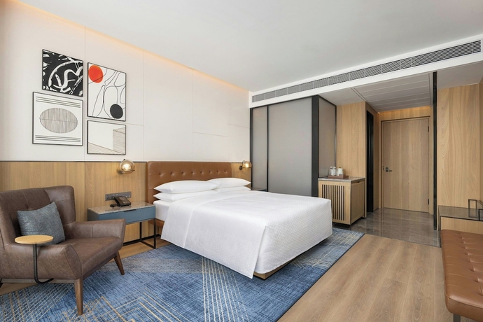 Imagen de la habitación del Hotel Four Points By Sheraton Wuhan, Dongxihu. Foto 15
