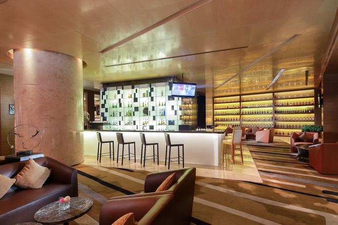 Imagen del bar/restaurante del Hotel Four Points By Sheraton Yangzhou. Foto 2