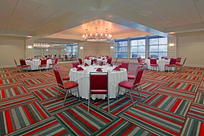 Imagen de los interiores del Hotel Four Points By Sheraton York. Foto 11