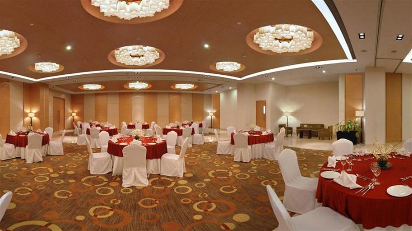 Imagen de los interiores del Hotel Four Points By Sheraton and Serviced Apartments, Pune. Foto 14