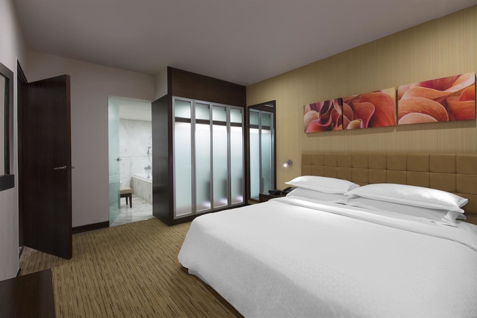 Imagen de la habitación del Hotel Four Points By Sheraton and Serviced Apartments, Pune. Foto 8