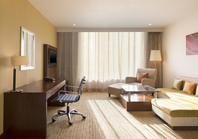 Imagen de la habitación del Hotel Four Points By Sheraton and Serviced Apartments, Pune. Foto 9
