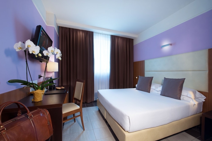 Imagen de la habitación del Hotel Four Points Flex by Sheraton Bologna Airport. Foto 10