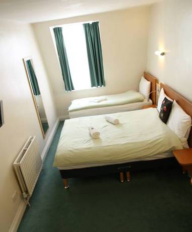 Imagen de la habitación del Hotel Four Points Flex by Sheraton London Kensington Olympia. Foto 16