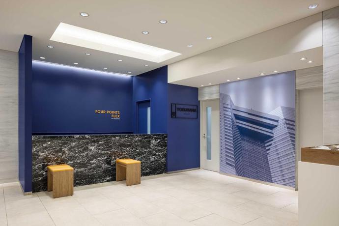 Imagen de los interiores del Hotel Four Points Flex by Sheraton Yokohama West. Foto 11