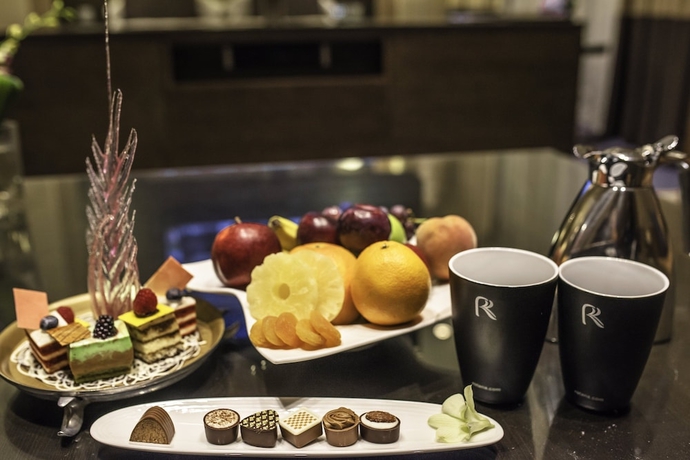 Imagen de la habitación del Hotel Four Points by Sheraton Al Ain. Foto 13