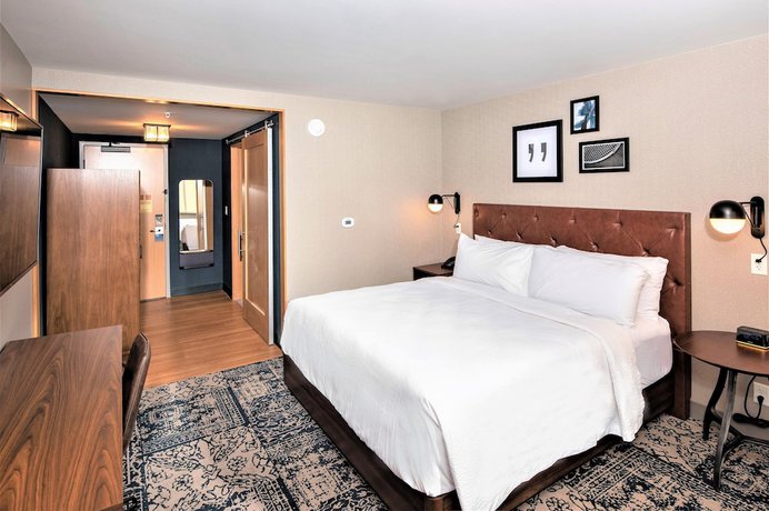 Imagen de la habitación del Hotel Four Points by Sheraton Albany. Foto 13