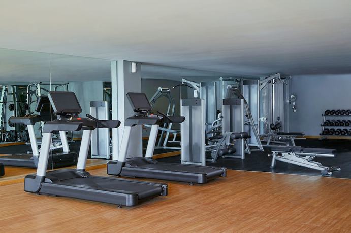 Imagen de los interiores del Hotel Four Points by Sheraton Balikpapan. Foto 8