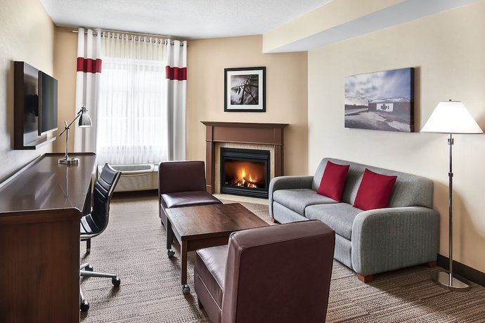 Imagen de la habitación del Hotel Four Points by Sheraton Barrie. Foto 5