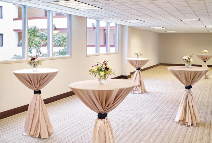 Imagen de los interiores del Hotel Four Points by Sheraton Bellingham Hotel & Conference Center. Foto 11