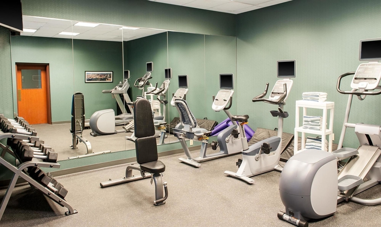 Imagen de los interiores del Hotel Four Points by Sheraton Boston Logan Airport Revere. Foto 10