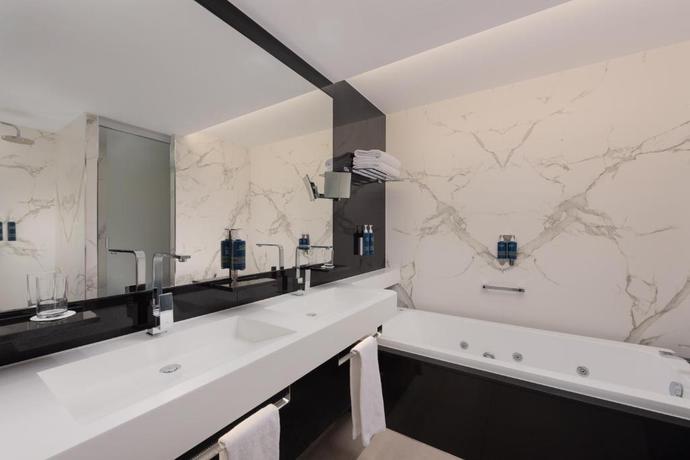Imagen de la habitación del Hotel Four Points by Sheraton Costa Blanca. Foto 6