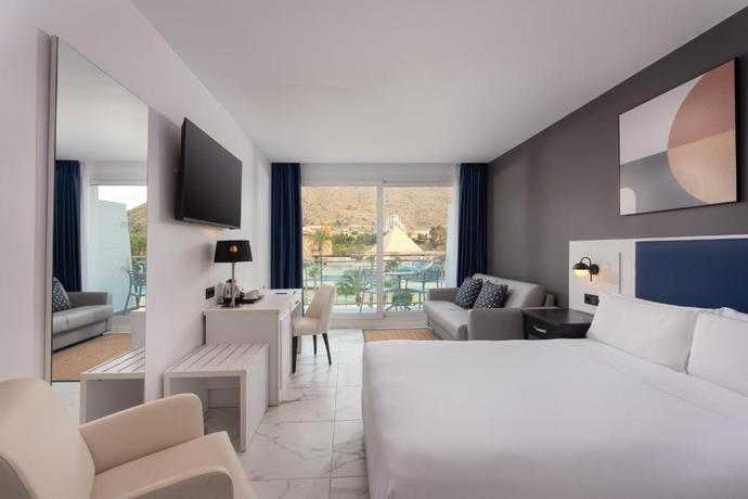 Imagen de la habitación del Hotel Four Points by Sheraton Costa Blanca. Foto 7