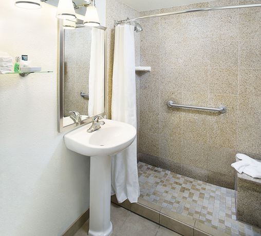 Imagen de la habitación del Hotel Four Points by Sheraton Destin - Fort Walton Beach. Foto 3