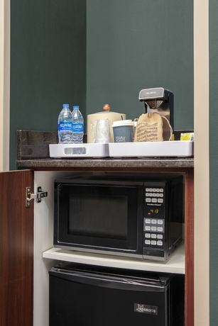 Imagen de la habitación del Hotel Four Points by Sheraton Fort Lauderdale Airport - Dania Beach. Foto 4