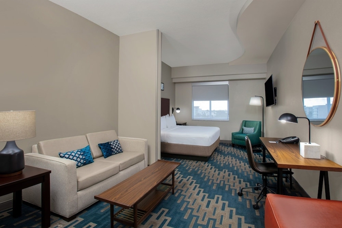 Imagen de la habitación del Hotel Four Points by Sheraton Fort Lauderdale Airport - Dania Beach. Foto 9