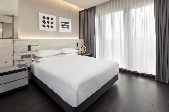 Imagen de la habitación del Hotel Four Points by Sheraton Gangnam. Foto 8