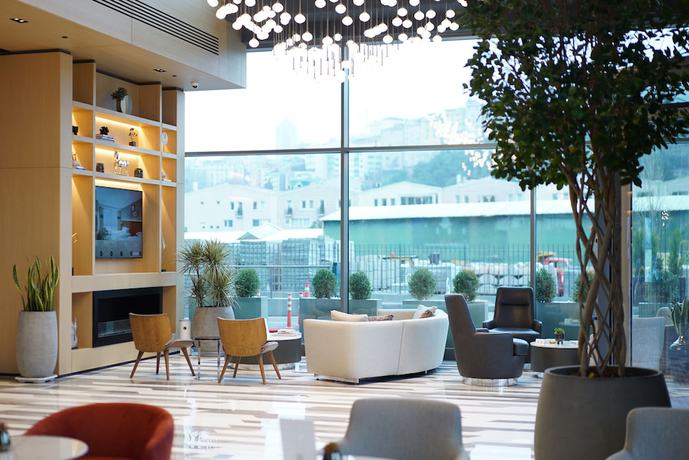 Imagen de los interiores del Hotel Four Points by Sheraton Istanbul Kagithane. Foto 13