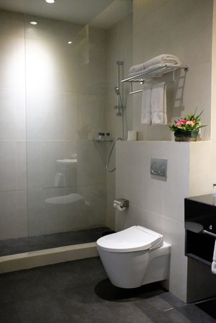 Imagen de la habitación del Hotel Four Points by Sheraton Jakarta Thamrin. Foto 11