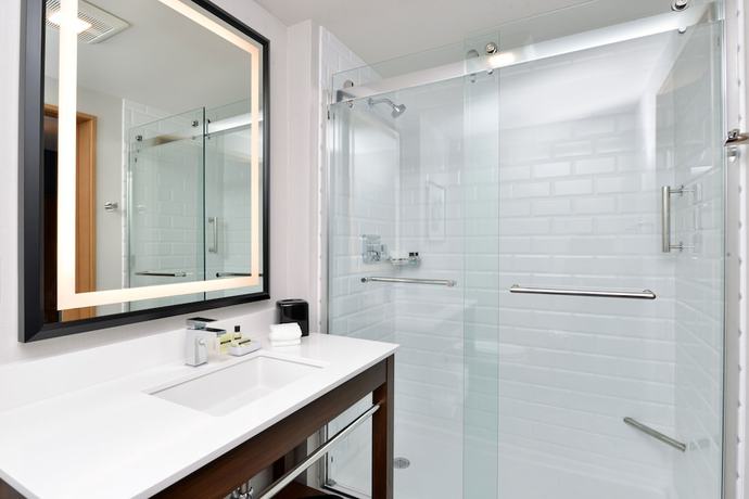 Imagen de la habitación del Hotel Four Points by Sheraton Kansas City Olathe. Foto 4