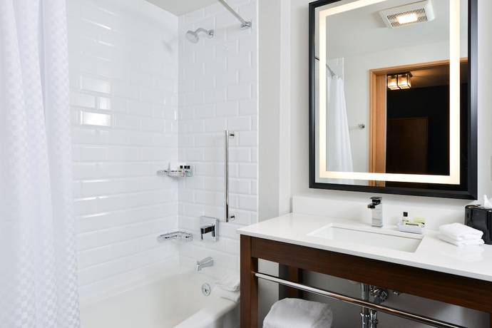 Imagen de la habitación del Hotel Four Points by Sheraton Kansas City Olathe. Foto 5