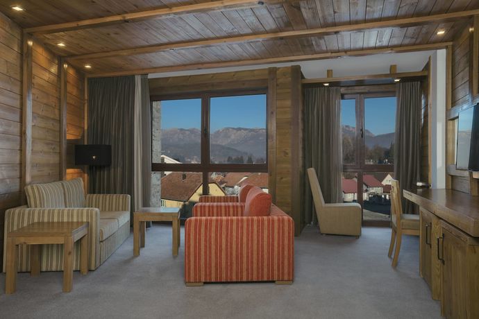 Imagen de la habitación del Hotel Four Points by Sheraton Kolasin. Foto 14