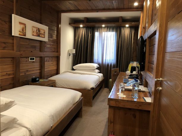 Imagen de la habitación del Hotel Four Points by Sheraton Kolasin. Foto 17