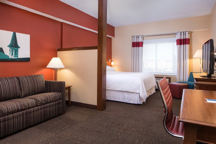 Imagen de la habitación del Hotel Four Points by Sheraton Louisville Airport. Foto 13